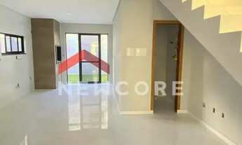 Imagem 2: Sobrado em Rua Olinda Rosa da Conceição - Ingleses do Rio Vermelho - Florianópolis/SC