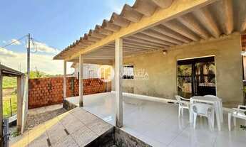 Imagem 2: IMPERDÍVEL! Casa (2 Qtos, 1 Suíte) + KITNET para Renda Extra no Jd. São Francisco!