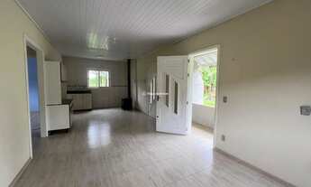 Imagem 2: CASA COM 2 DORMITÓRIOS NO BAIRRO VÁRZEA GRANDE EM GRAMADO