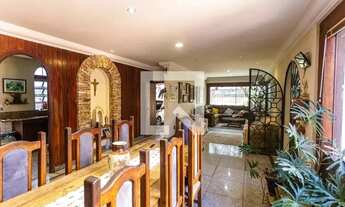 Imagem 4: Casa à Venda - Serra, 3 Quartos, 330 m2