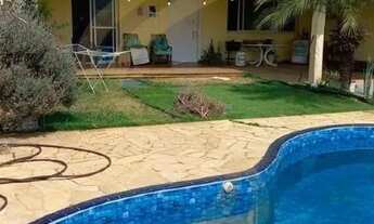 Imagem: Sobrado com 3 Suítes, Piscina e Ofurô