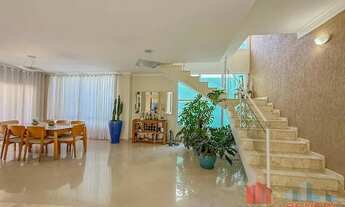 Imagem 5: Casa para aluguel com 4 quartos sendo 3 suítes e 4 vagas no Condomínio Zurich Dorf em Vali