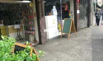 Imagem 2: Loja 185 m2 ,piso térreo e mezanino , rua de grande movimento , próximo do shopping paulis