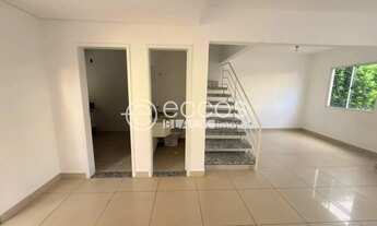 Imagem 3: Casa em condomínio para aluguel, 3 quartos, 1 suíte, 2 vagas, Jardim Karaíba - Uberlândia