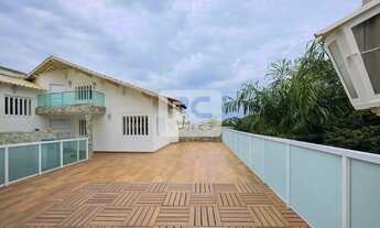 Imagem: Casa Triplex à venda, 4 quartos, 290m²