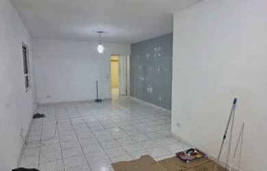 Imagem 2: Apartamento térreo 90 metros 2 quartos mais dependência, no coração da Madalena