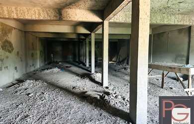 Imagem 6: VENDO PRÉDIO SEMI ACABADO, COM TERRENO NOS FUNDOS EM PLENA AUGUSTO MONTENEGRO, MEDINDO 16M