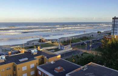 Imagem 2: 02 dormitórios mobiliado com vista pro mar no bairro Zona Nova - Capão da Canoa - RS