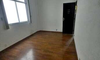 Imagem 7: Rua Machado de Assis - conjugado a 50 m da praia, reformado, pronto pra morar, ventilação