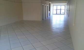 Imagem 7: Prédio comercial com 400m² na Av. França nº 480