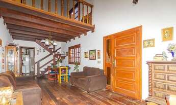 Imagem 2: CASA 4D NO BAIRRO IPANEMA- PORTO ALEGRE/RS