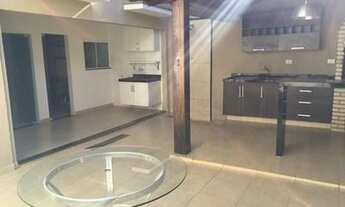 Imagem: Sobrado para venda tem 175 metros quadrados