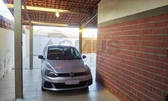 Imagem 3: Casa para Venda com 5 Dormitórios no Bairro Aeroporto - Aracaju - SE