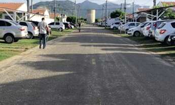 Imagem 3: Repasso Casa De Rua no Condomínio Pétalas!!