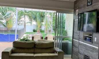 Imagem 3: Casa Ampla em Condomínio com 3 dormitórios à venda, 330 m² por R$ 2.850.000 - Condomínio V