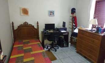 Imagem: C.M- Casa no Engenho Velho 2/4 Frente Rua