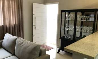 Imagem 5: Sobrado em condomínio fechado à venda no bairro Canadá, Cascavel/PR, próximo ao Supermerca