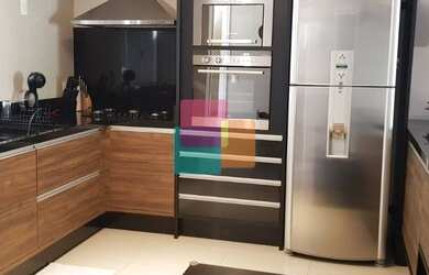 Imagem 2: JOINVILLE - Sobrado Padrão - Santo Antônio