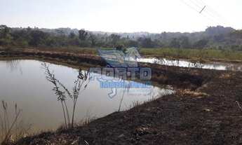 Imagem 4: Área próxima do Águas Virtuosas com lagoa e cinco tanques