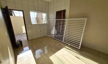 Imagem 3: Casa nova com 02 dormitórios á 200 metros da praia