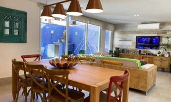 Imagem 6: Casa em ótima localização próximo ao centrinho comercial à Venda !