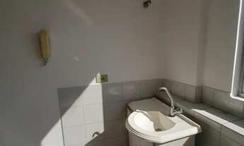 Imagem 6: Apartamento com 1 quarto para alugar por R$ 650.00, 30.00 m2 - CENTRO - CURITIBA/PR