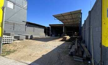 Imagem 4: Ponto comercial loja com apartamento e galpão