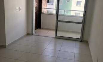 Imagem 6: Life Jabotiana - no fundo do mercantil Rodrigues