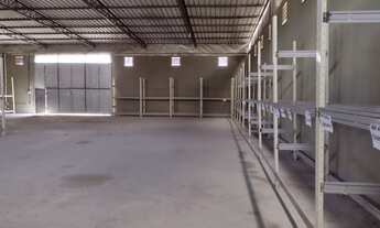 Imagem 5: Galpão/Depósito/Armazém para aluguel com 810 metros quadrados em Mangabeira - Feira de San