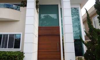 Imagem 4: Casa de condomínio para aluguel e venda tem 500 metros quadrados com 5 quartos