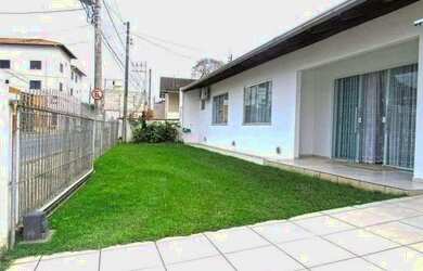 Imagem 2: Casa para Venda em Blumenau, Salto do Norte, 5 dormitórios, 1 suíte, 4 banheiros, 2 vagas