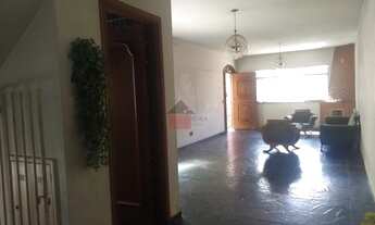 Imagem 2: Sobrado com piscina