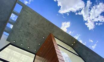 Imagem 2: Casa com 4 quartos, no Residencial Alvim, aceita financiamento