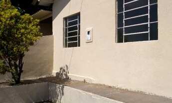 Imagem 3: Vende - se casa com ótima localização