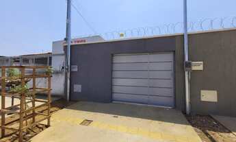 Imagem 2: Casa para Venda em Goiânia, Residencial Santa Fé I, 3 dormitórios, 1 suíte, 2 banheiros