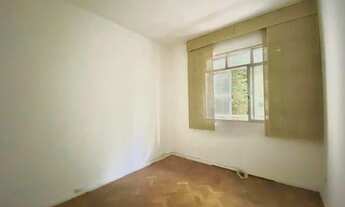 Imagem 5: Apartamento para venda com 70 metros quadrados com 2 quartos em Copacabana - Rio de Janeir