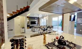 Imagem 2: Venha morar nessa luxuosa Casa com 5 Quartos 4 Suítes em condomínio Fechado à venda, Jacu