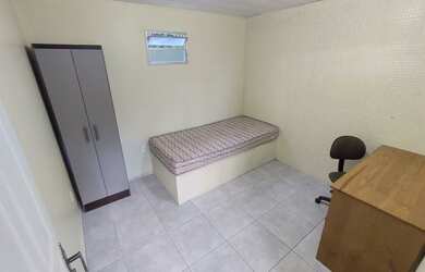 Imagem 2: Quarto individual para homens