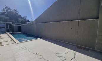 Imagem 3: Casa com 4 quartos à venda, 320 m² por R$ 3.350.000 - Barra da Tijuca - Rio de Janeiro/RJ