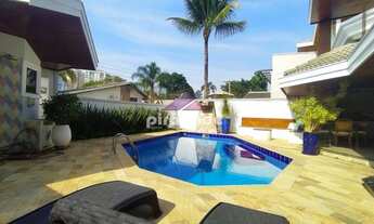 Imagem 5: Casa para venda possui 306 metros quadrados com 4 quartos