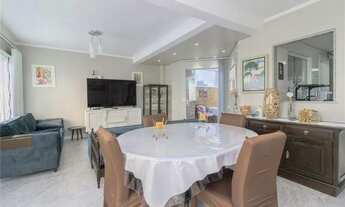 Imagem 4: Quot;Triplex dos seus sonhos: conforto, elegância e conveniência em Curitiba. Agende sua