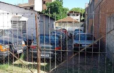 Imagem 3: Terreno com 300m² no Jardim Carvalho