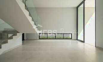 Imagem 5: Alphaville Cruzeiro - Sobrado 5 quartos, sendo 5 suítes