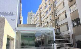 Imagem 2: Apto. 3 dormitórios, no Centro, garagem fixa-libre, ensolarado, sem mobília