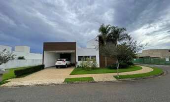 Imagem 4: Casa de condomínio para venda com 250 metros quadrados com 4 quartos