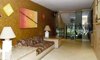 Imagem 3: Apartamento para venda tem 70 metros quadrados com 2 quartos em Copacabana - Rio de Janeir