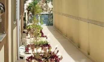 Imagem 3: Casa de condomínio para aluguel e venda possui 70 metros quadrados com 2 quartos