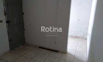 Imagem 6: Casa para alugar, 2 quartos, 1 suíte, Bom Jesus - Uberlândia/MG - R$ 600,00
