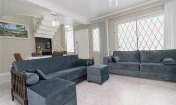 Imagem 7: Quot;Triplex dos seus sonhos: conforto, elegância e conveniência em Curitiba. Agende sua