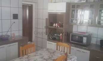 Imagem 3: Jacarei - Casa Padrão - Jardim Colonia